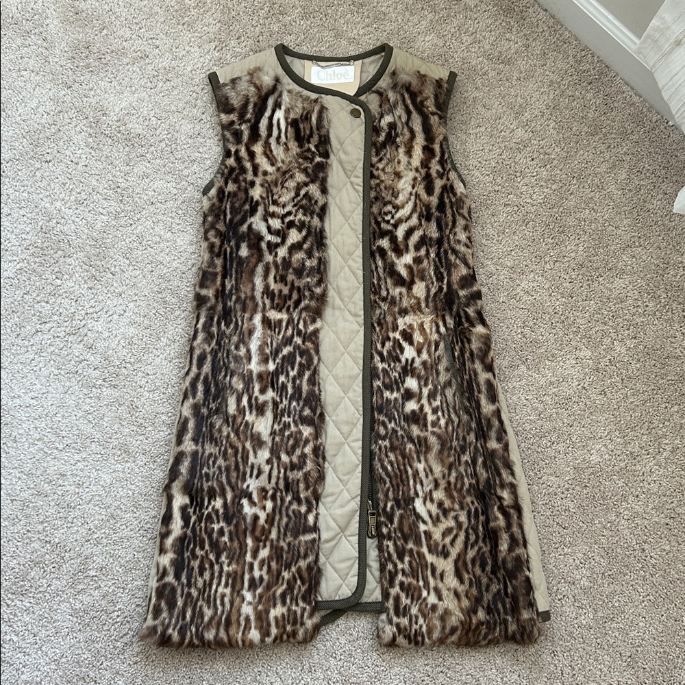 Chloe rabbit fur vest. Size 34. XS-S
